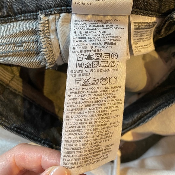 Levi’s Wedgie Fit Women’s Jeans- Black Size 25 - Picture 9 of 10